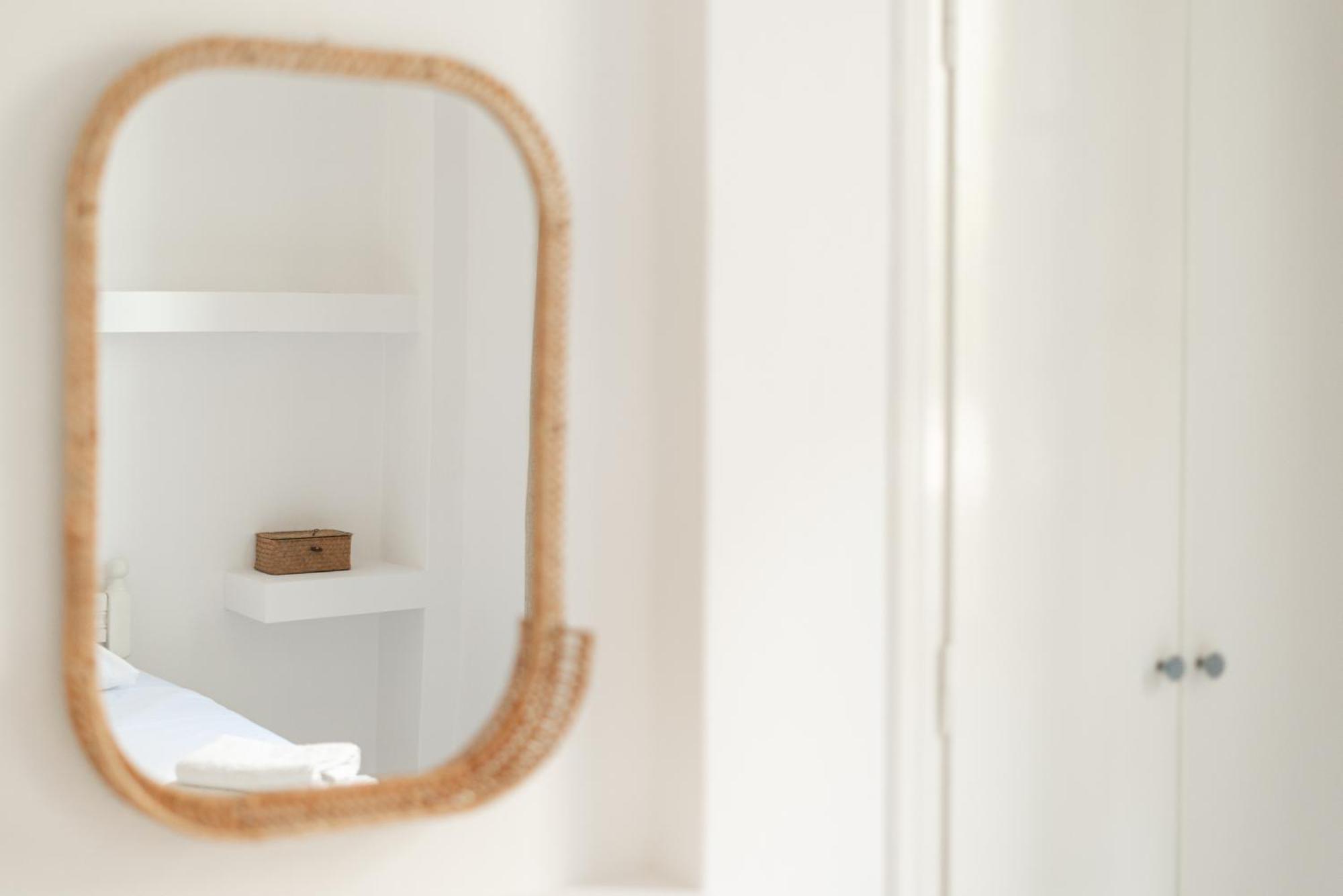 Theo Studios & Apartments Spetses Town Extérieur photo